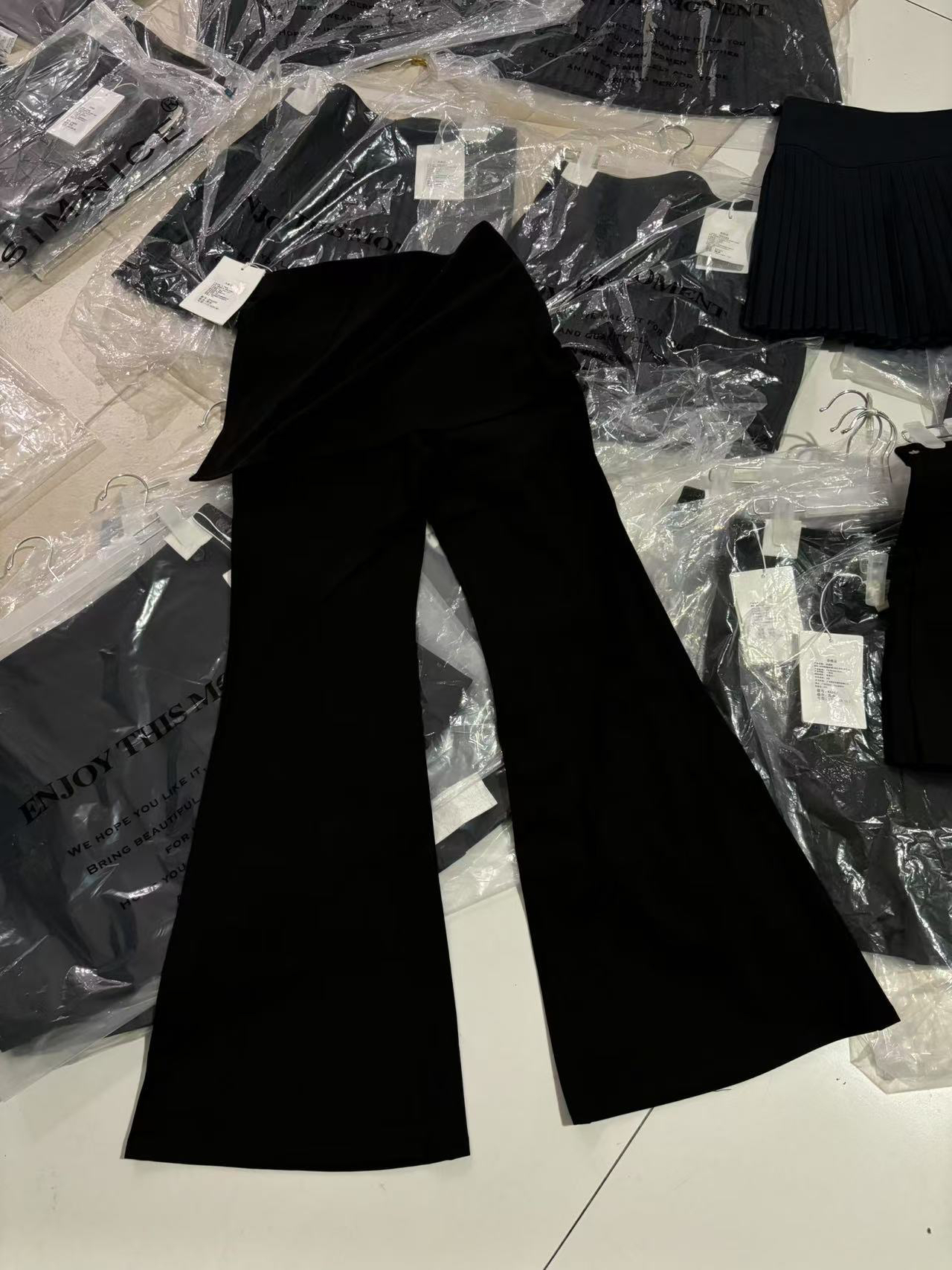 金子家春款上新 屁帘微喇裤 裤长100左右 不支持7天无理由退换