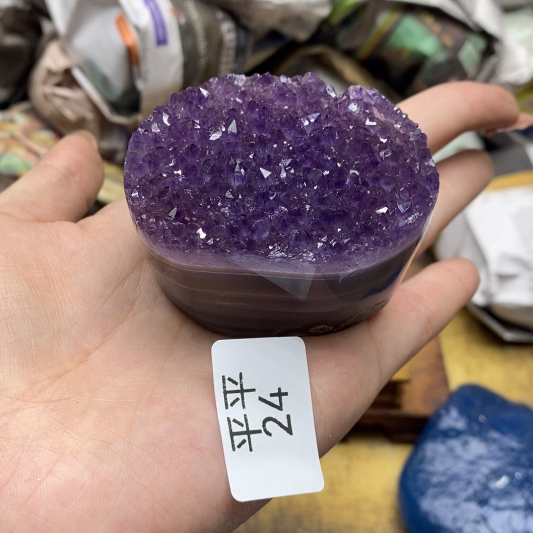 紫晶乌拉圭未镶嵌