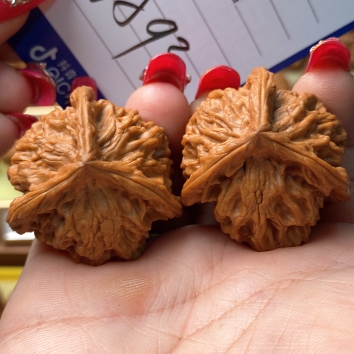 桃核吊坠三棱三棱➕手串