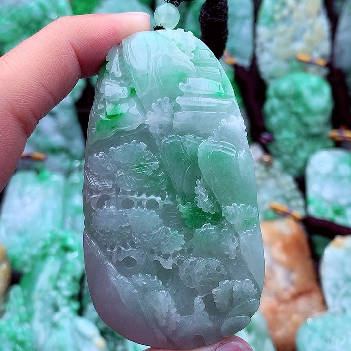 翡翠吊坠(不含链)未镶嵌