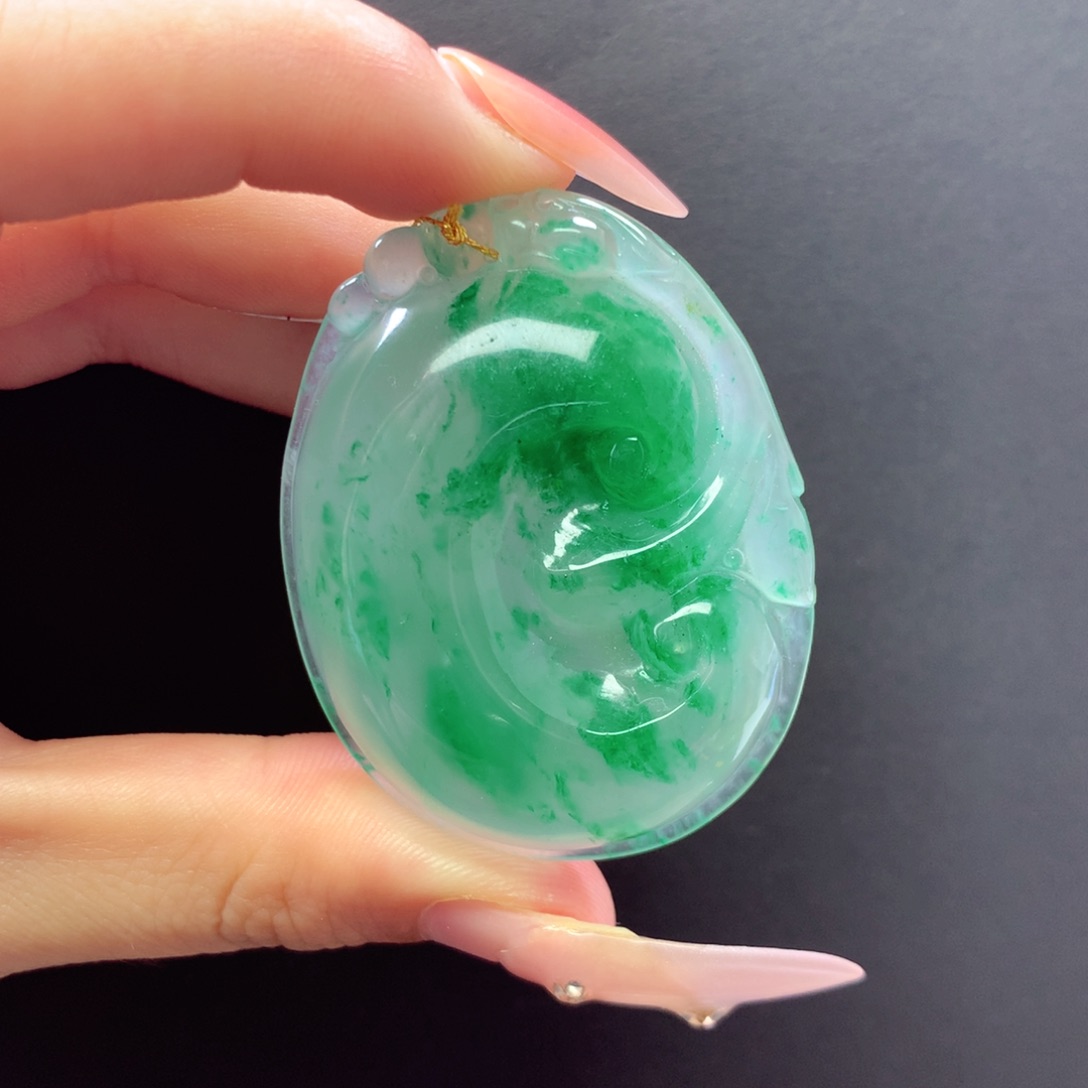 石英质玉未镶嵌颈饰