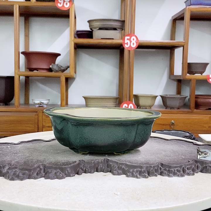 紫砂花盆瑕疵6-18-16。。。