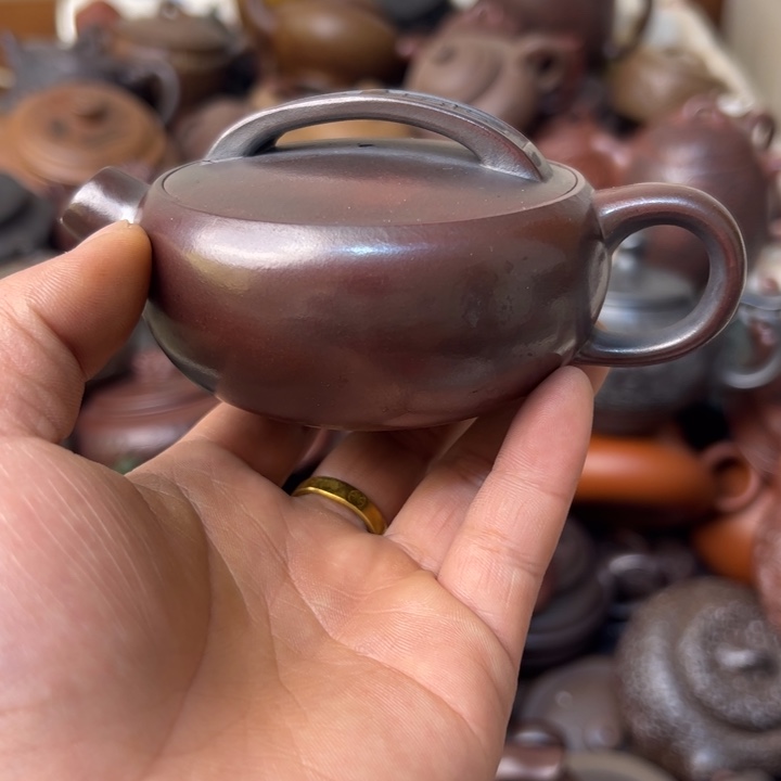 紫砂茶壶紫砂壶扭开裂