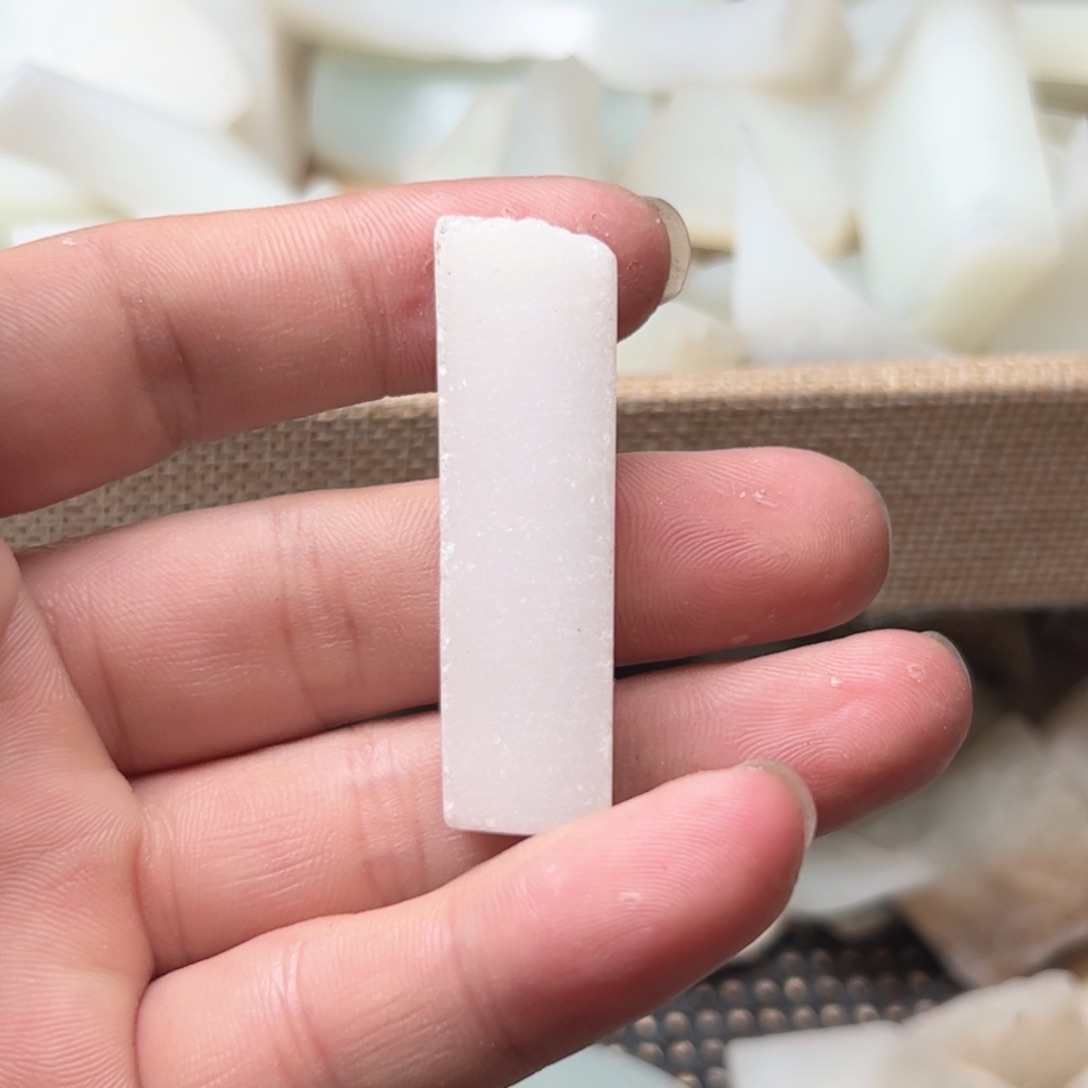 和田玉未镶嵌项链