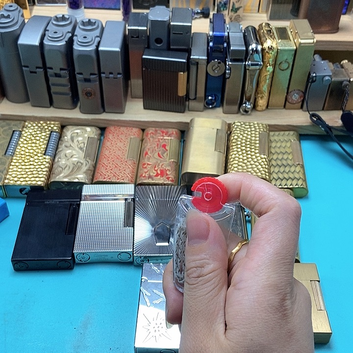 开****机内胆加A05气体打火机