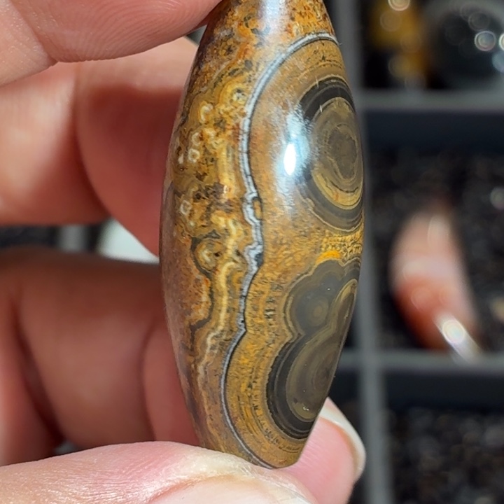 轩***轩玛瑙/玉髓散珠_HEIMORI 天然天珠