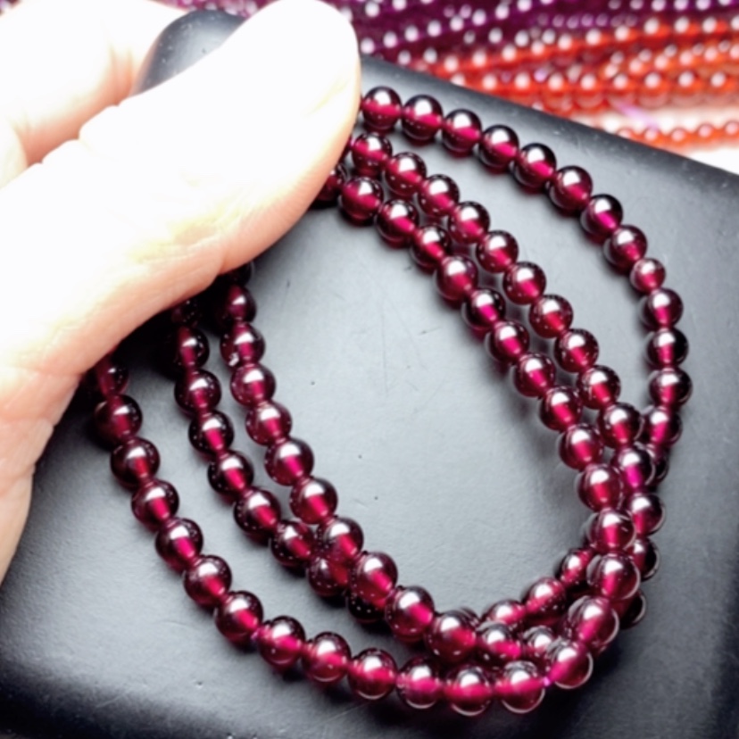 【闪购商品】石榴石手链未镶嵌5酒红色