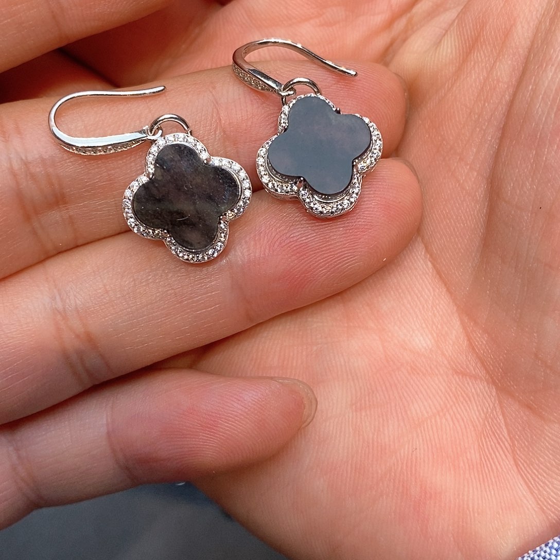 翡翠银S925镶嵌耳饰幸运草耳坠