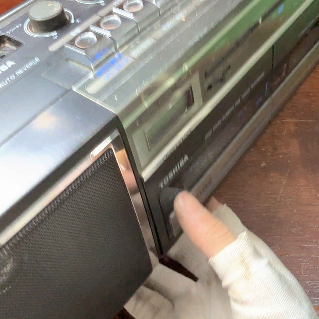 我***6中古商品，瑕疵品，不保好坏。683