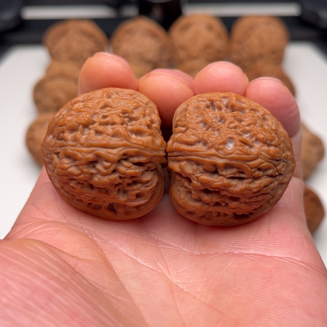 核桃把件35 三角密文