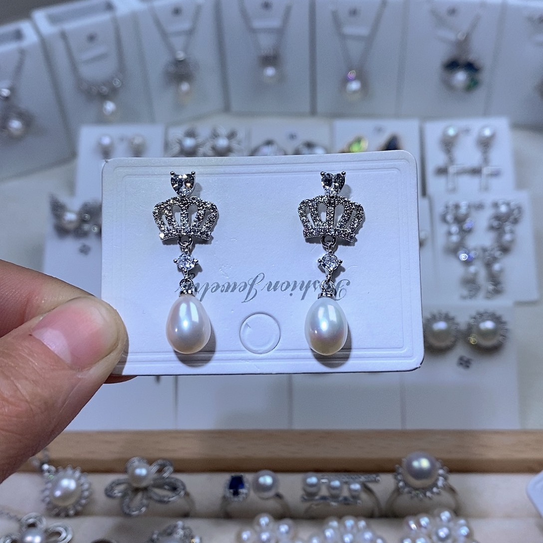 耳饰淡水珍珠未镶嵌