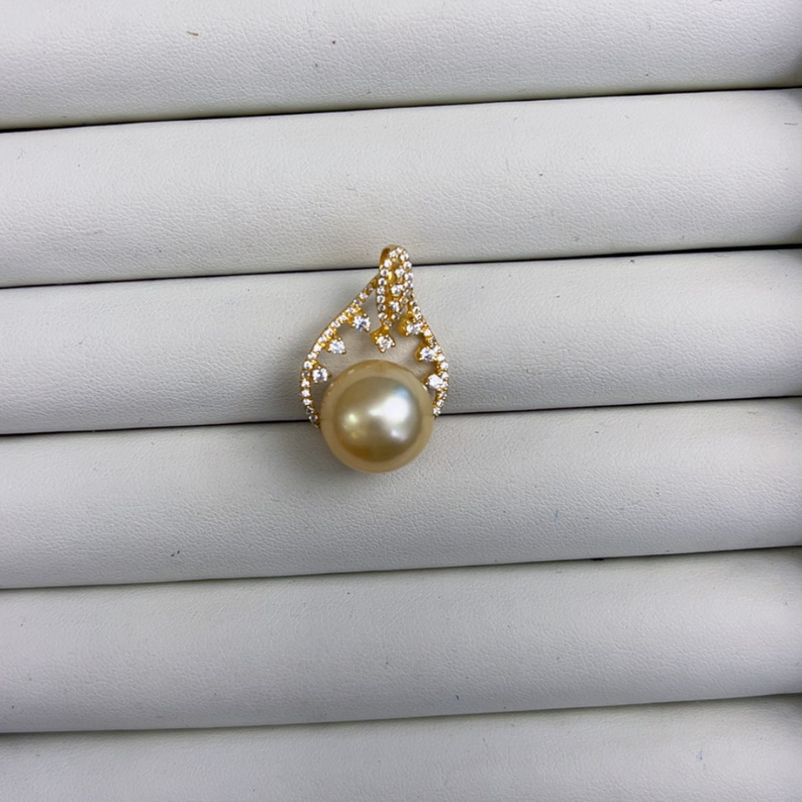 【闪购商品】海水珍珠颈饰未镶嵌