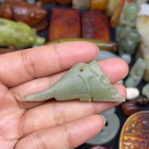 和田玉未镶嵌颈饰23