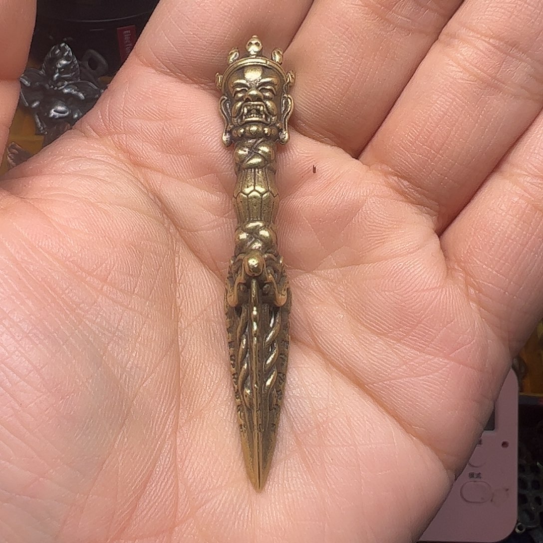 合金类啊哈哈真的好喜欢这个风格