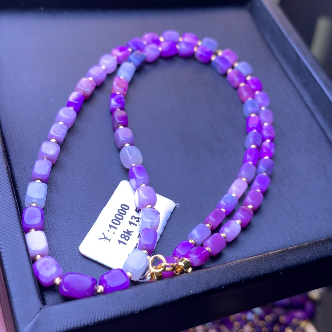 苏纪石（舒俱来）项链18K金镶嵌