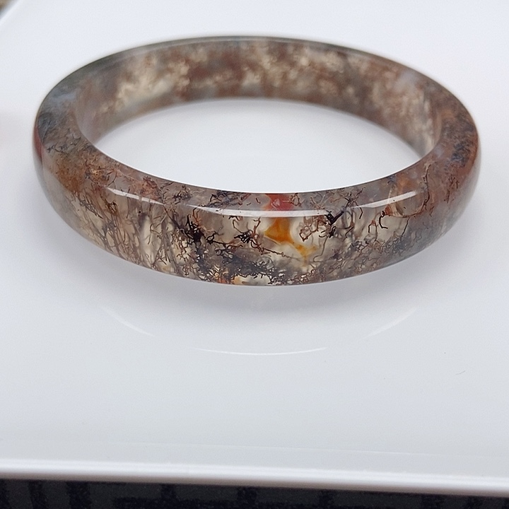 手镯玛瑙/玉髓未镶嵌日****?