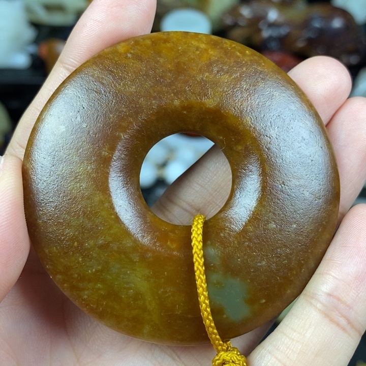 未镶嵌和田玉挂件水*道