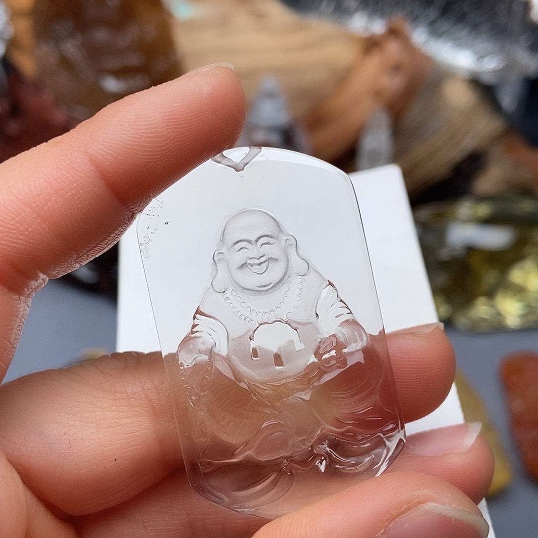 颈饰水晶未镶嵌吊坠