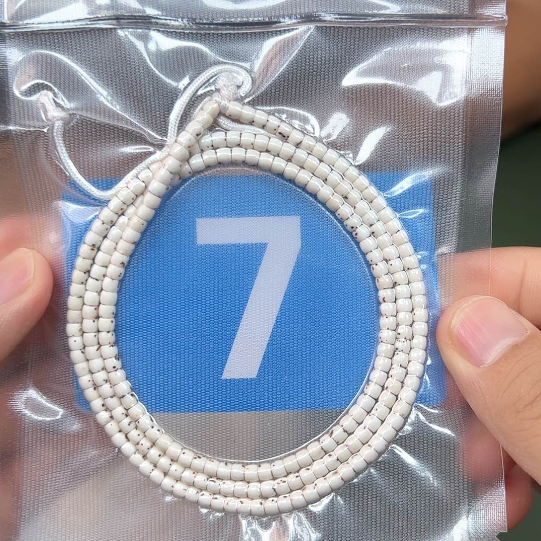 吊坠星月菩提43脖挂。  7