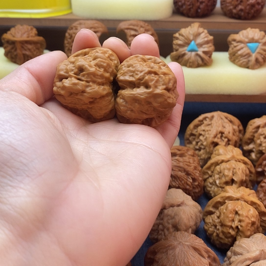 文玩核桃把件蛤蟆头38