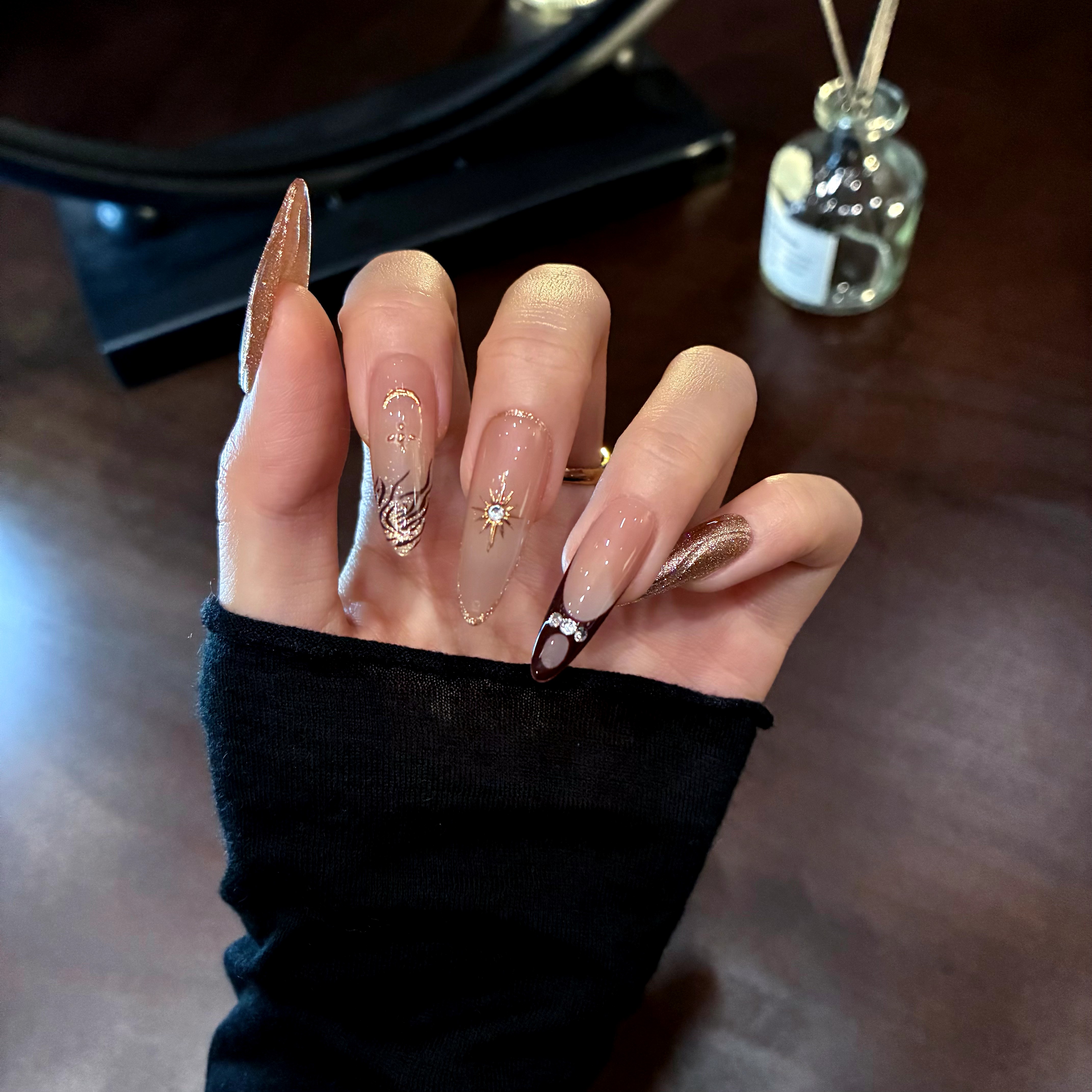 [大祭司]  一尔 手绘 猫眼 施家华子 重工款纯手工穿戴甲