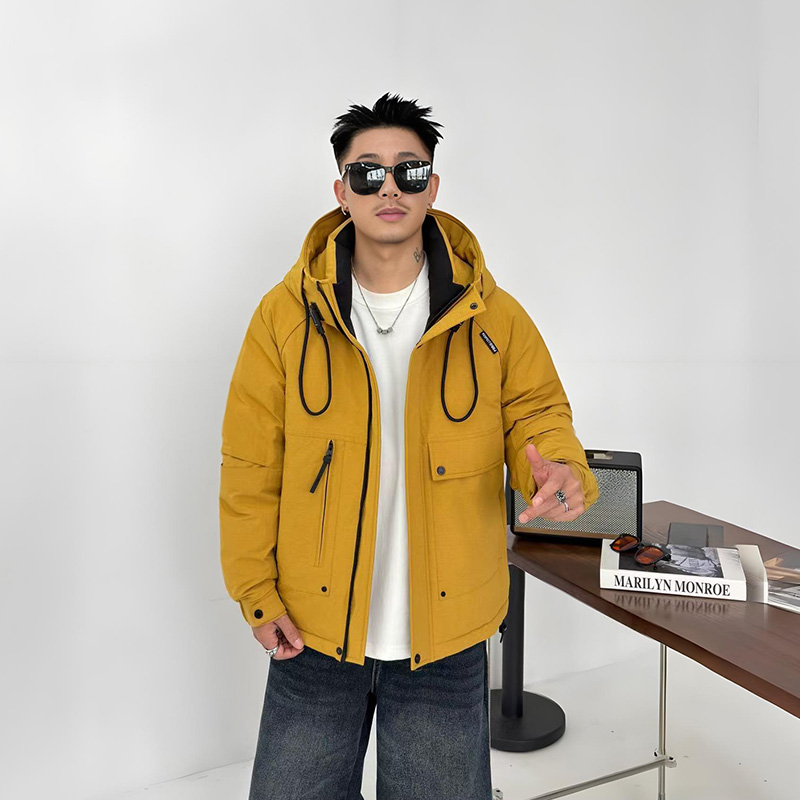 504 25806 冬季御寒保暖锁温防寒服男女百搭时尚休闲潮流断码外套