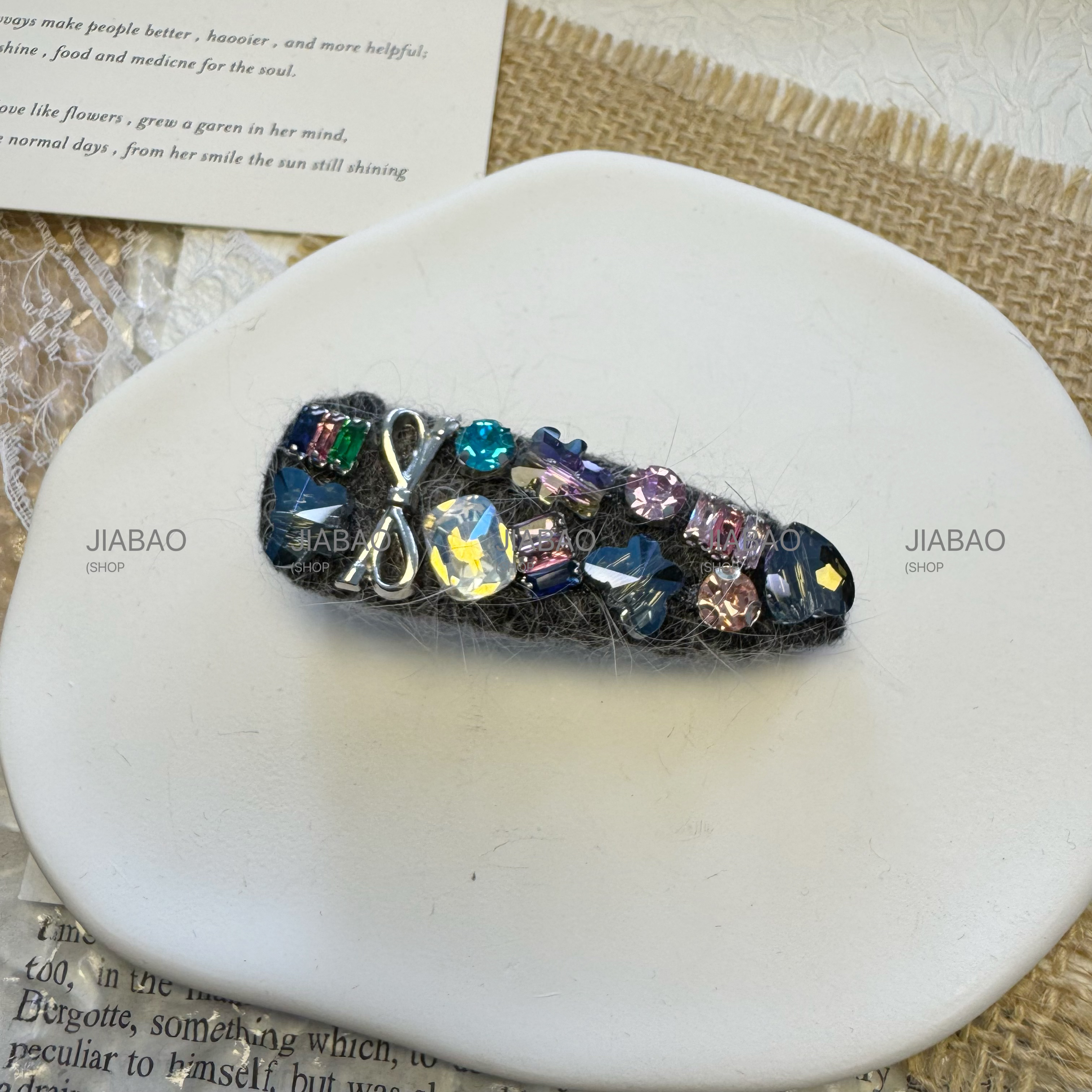 秋冬重工彩钻毛线甜美高级感侧边鸭嘴碎发夹女百搭头饰