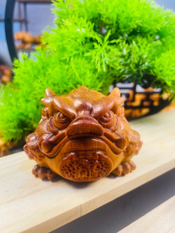崖柏金钱金蟾手把摆件