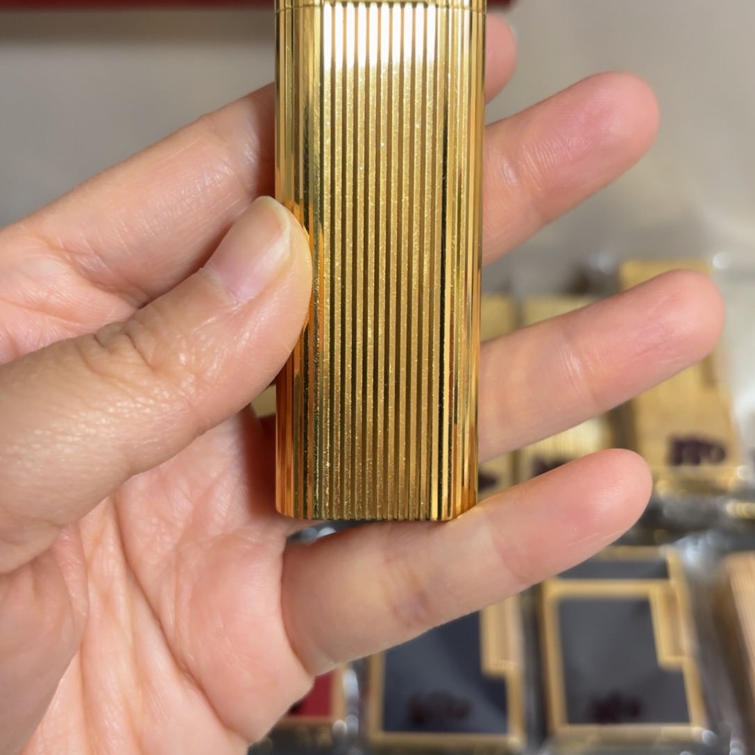 都登卡中古打火机
