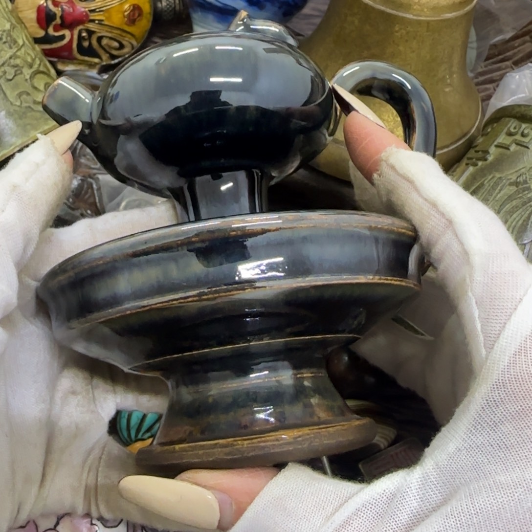 高***钱好想和她谈心聊嗯