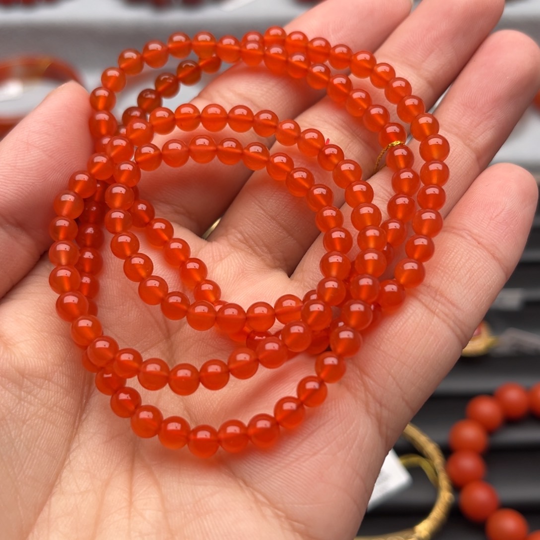 南红玛瑙手串未镶嵌子*