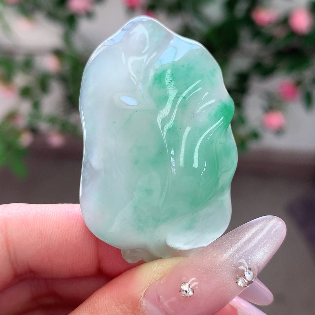 石英质玉颈饰未镶嵌文*贝