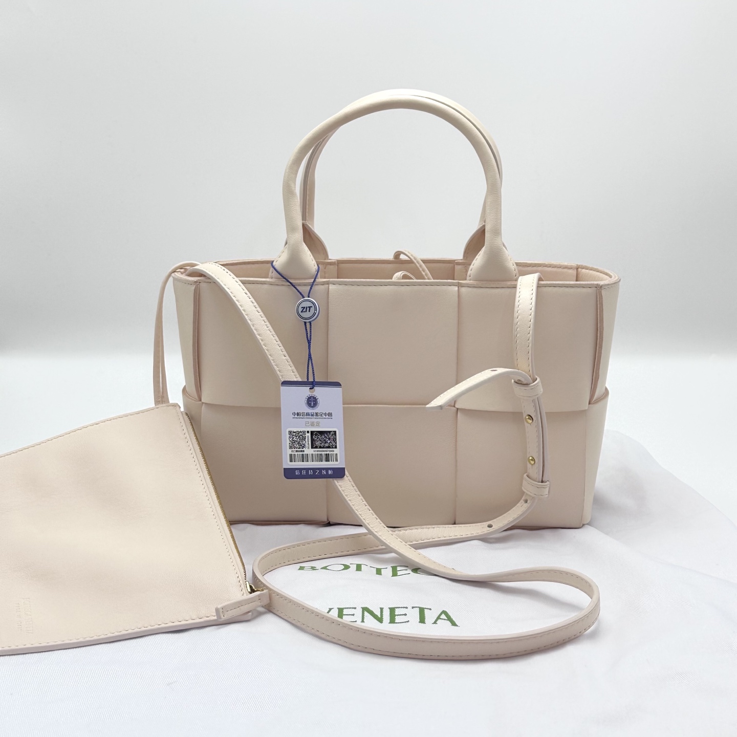95新 BOTTEGA VENETA/葆蝶家 裸粉色arco小号单肩斜挎子母包28291