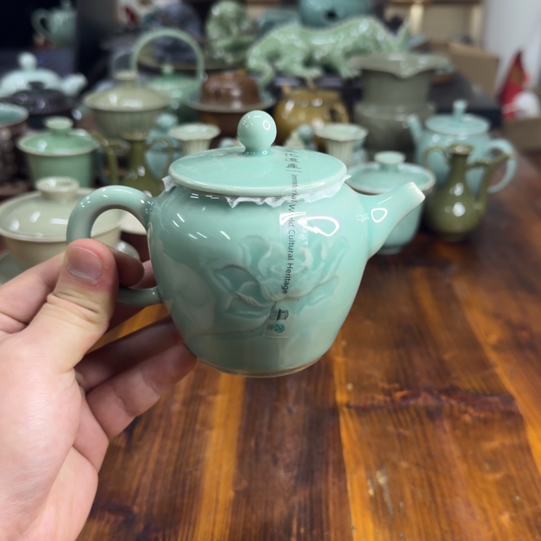 小仲龙泉青瓷微瑕7275