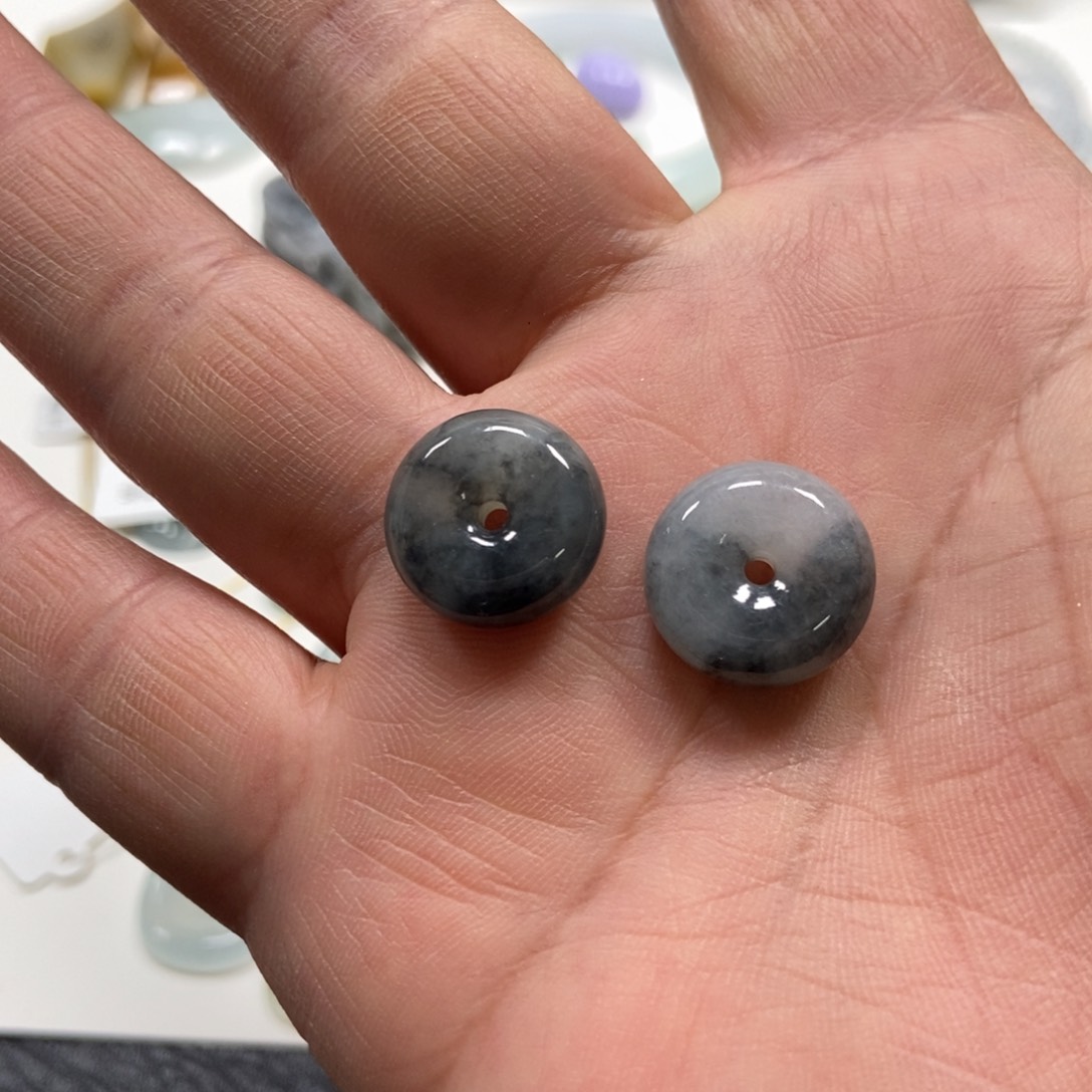 翡翠手链未镶嵌翡翠