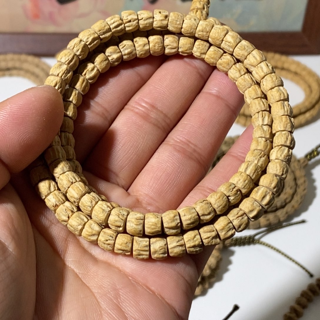 可***瓜热振柏香籽厚切方块108一条