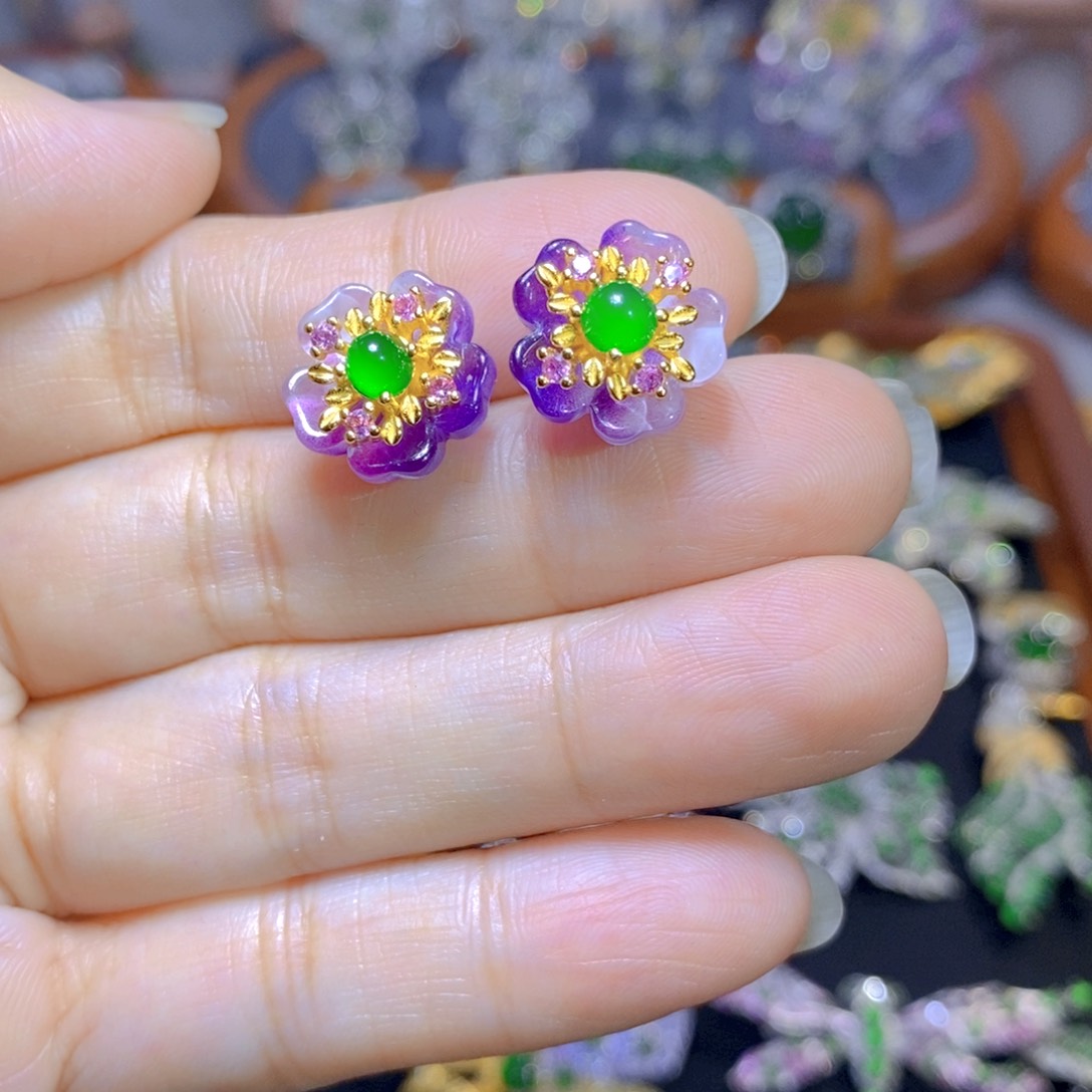 翡翠颈饰银S925镶嵌天然翡翠