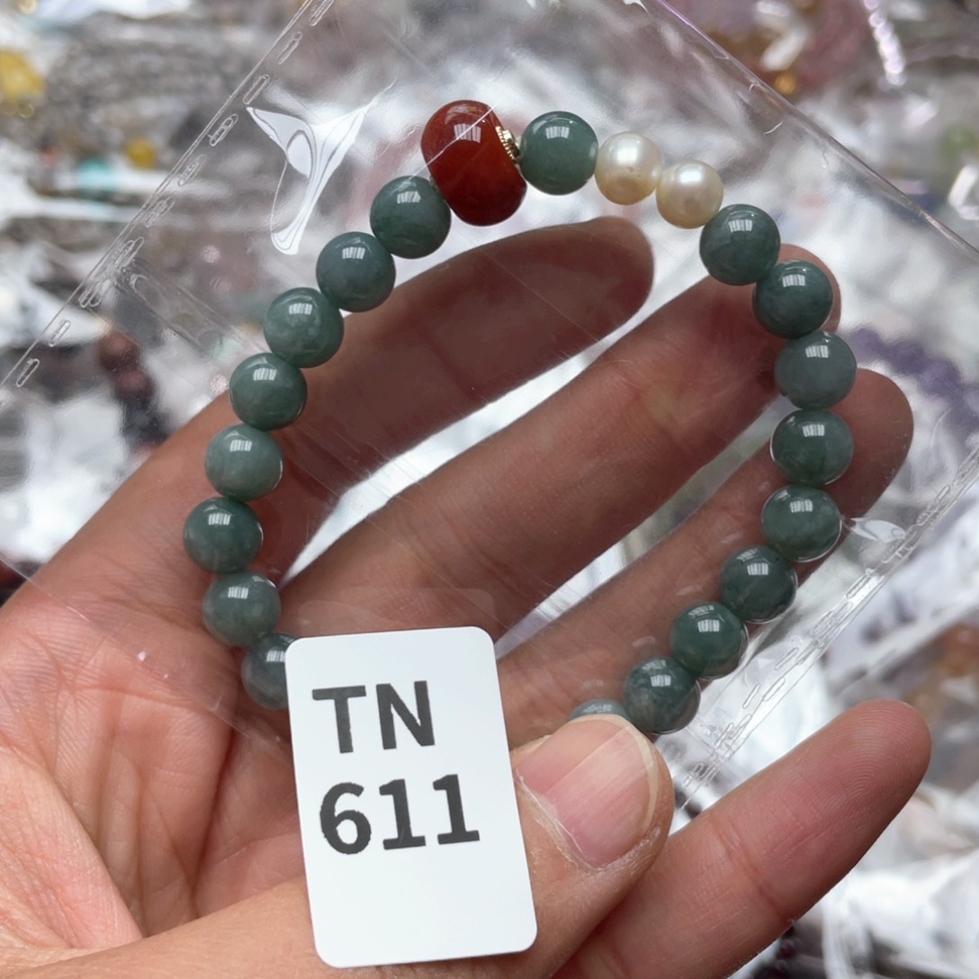 水晶多样性发一只未镶嵌