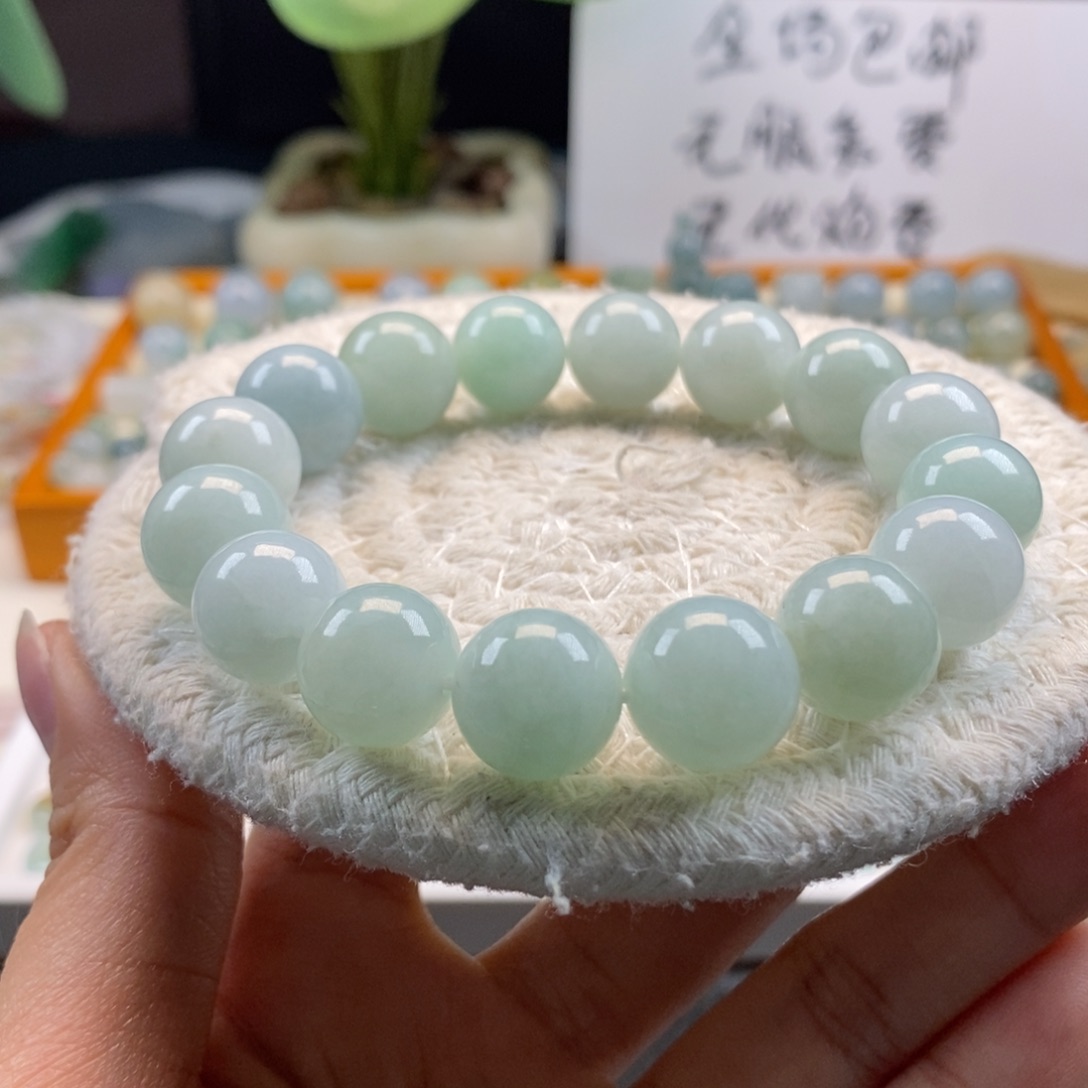 翡翠散珠天然翡翠12+，需要包容
