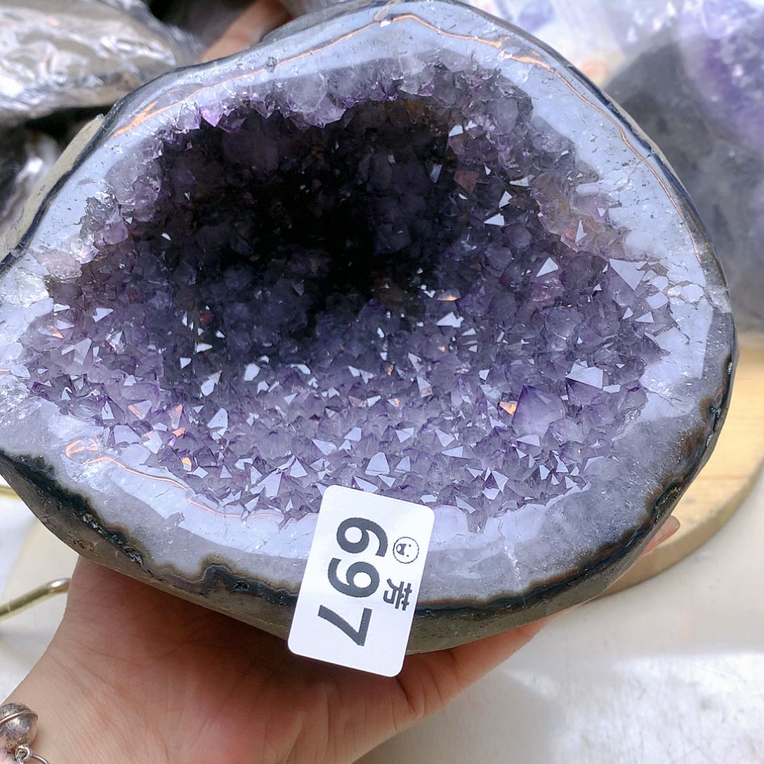 紫晶大型摆件（非配饰）未镶嵌