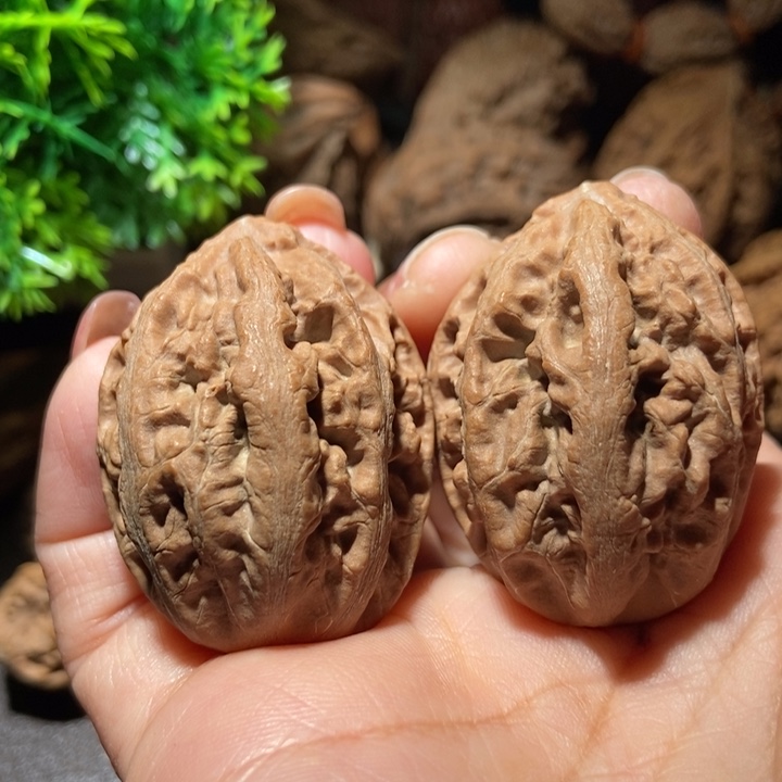 把件文玩核桃东北楸子小雪191