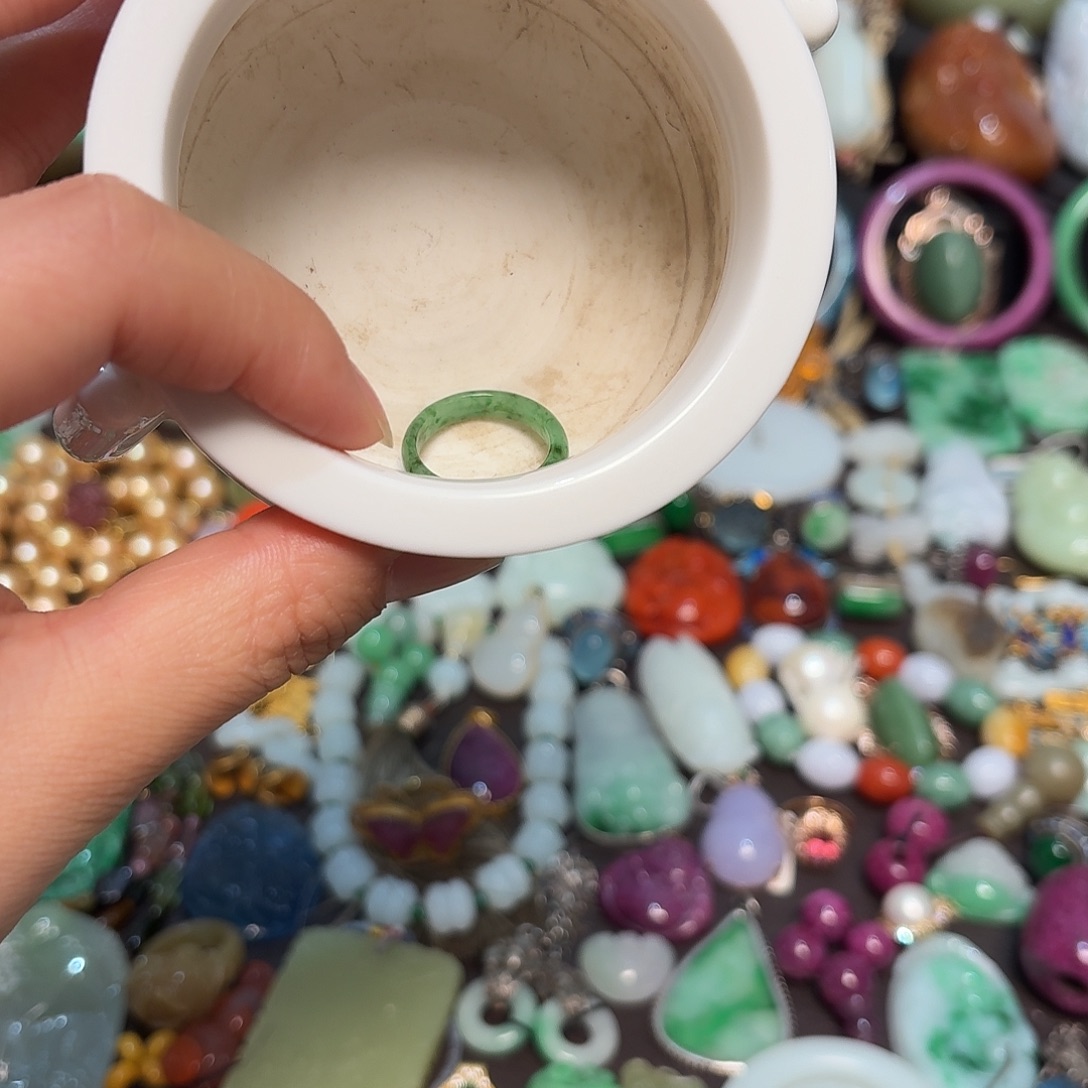 虹***n开播福利不议价炸