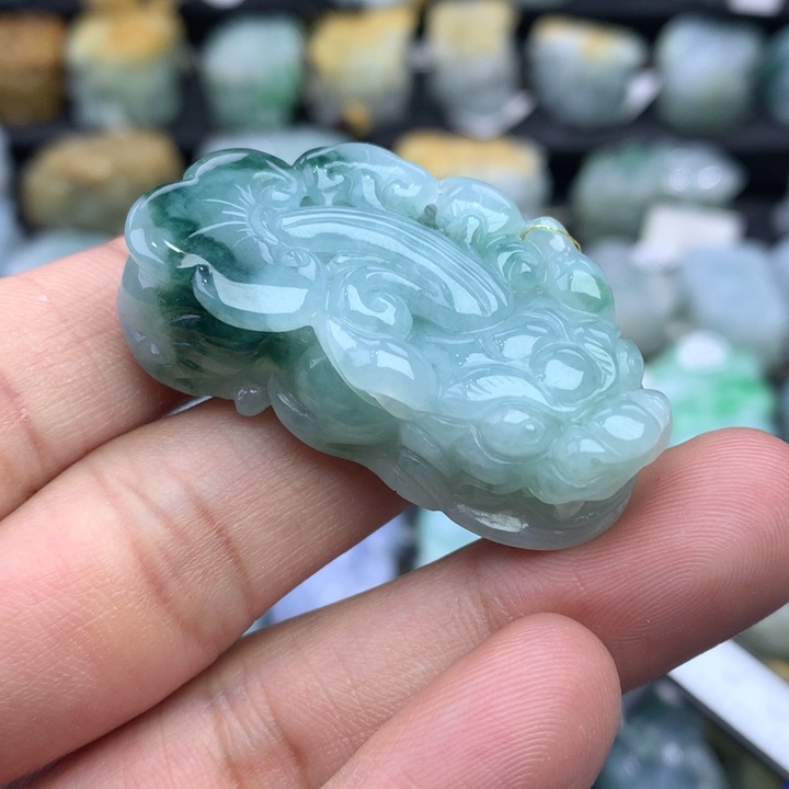 翡翠颈饰未镶嵌天然缅甸翡翠招财貔貅吊坠