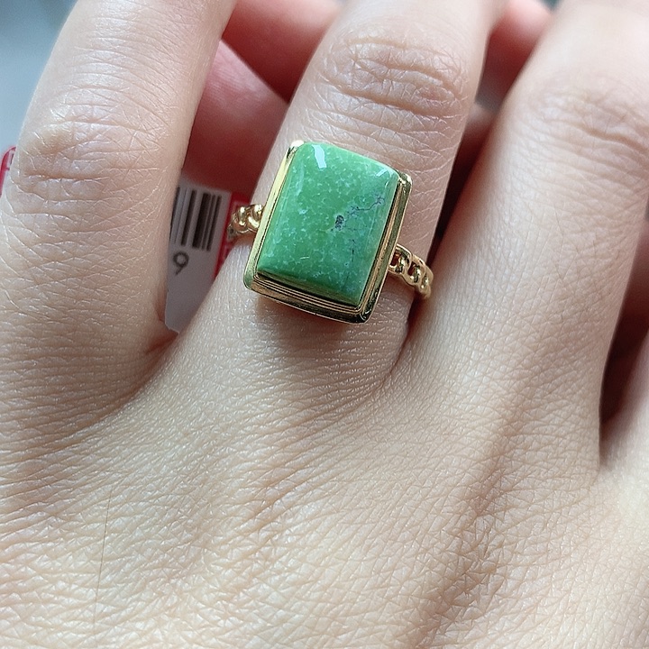 18K金镶嵌绿松石珠宝奇石