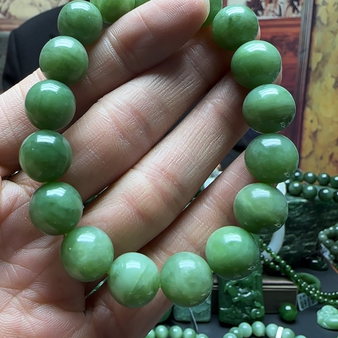 和田玉手串未镶嵌