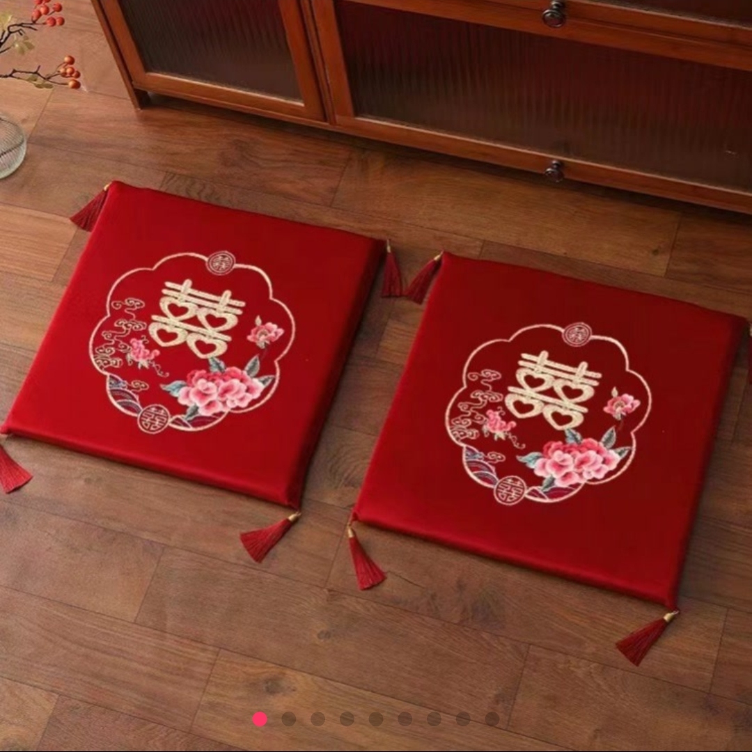 结婚跪垫一对坐福垫新婚新郎新娘磕头敬茶改口婚礼用的红色喜垫子