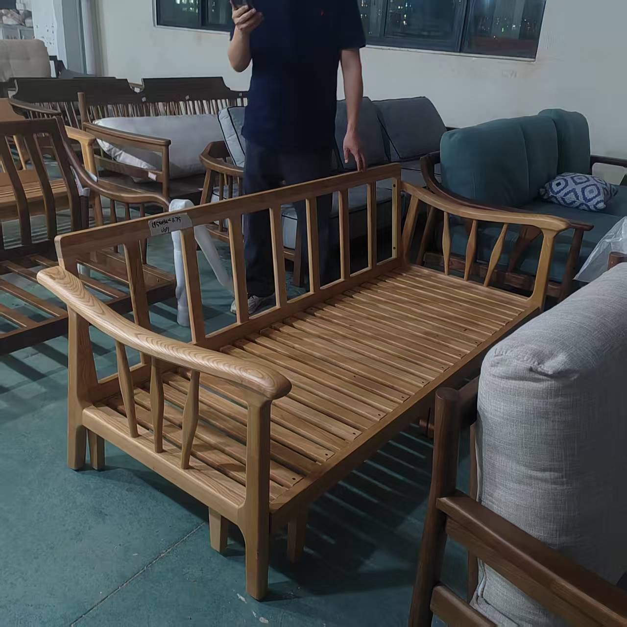  K  实木沙发 拉床1.95*0.88*0.75米