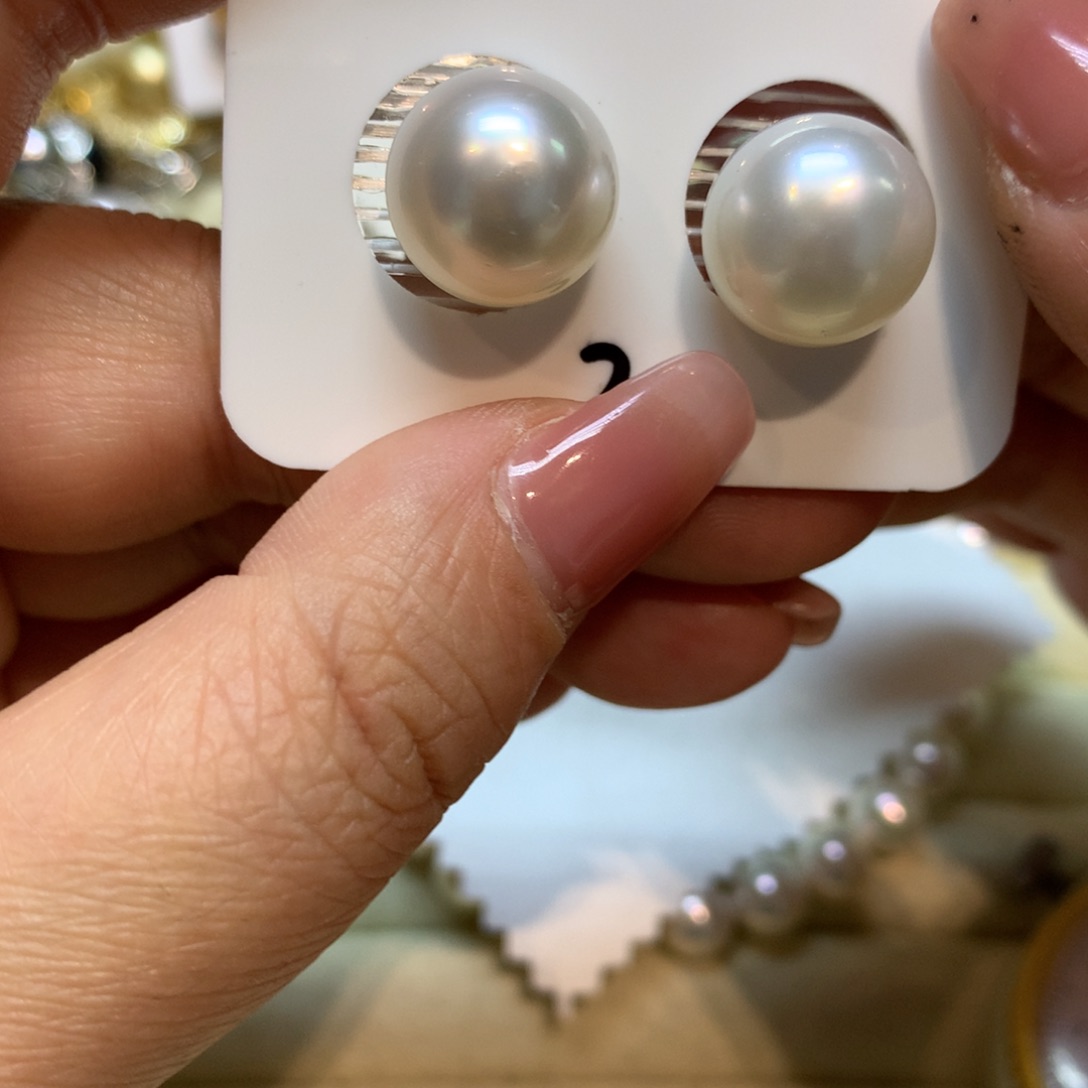 海水珍珠耳饰18K金镶嵌