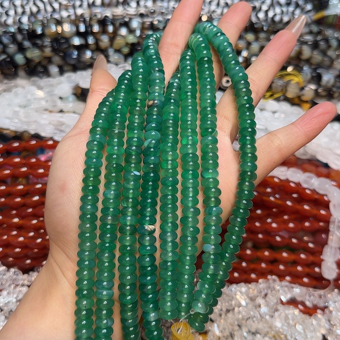 玛瑙/玉髓未镶嵌珠宝半成品8mm绿玛瑙算盘一条
