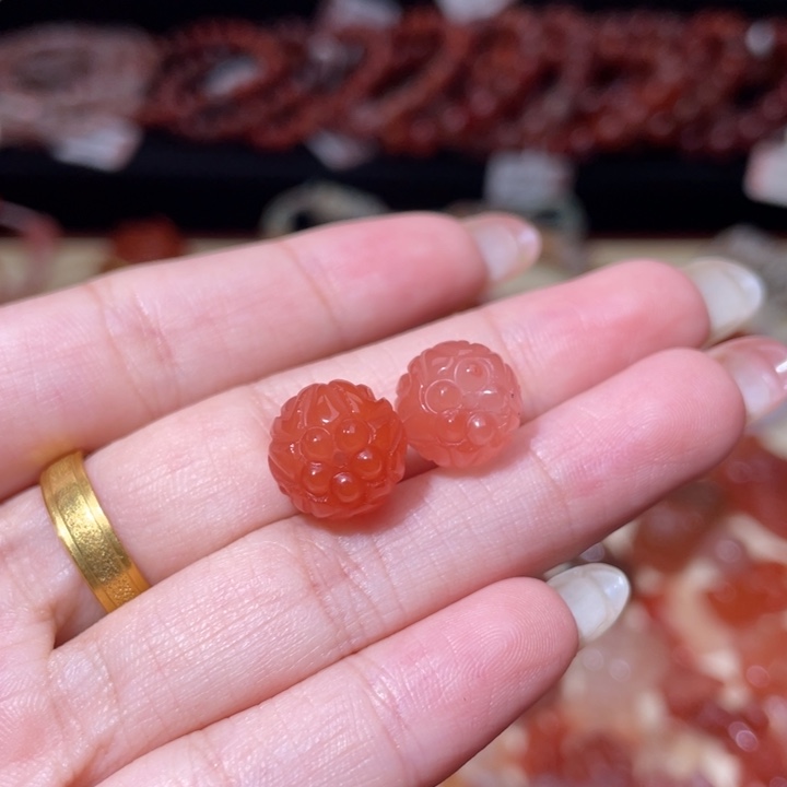 南红玛瑙莲花珠2个通孔未镶嵌438